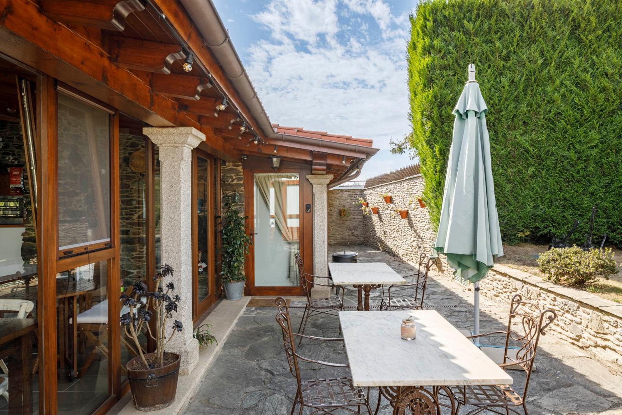 Casa Rural Dona Maria Ordes Exterior photo